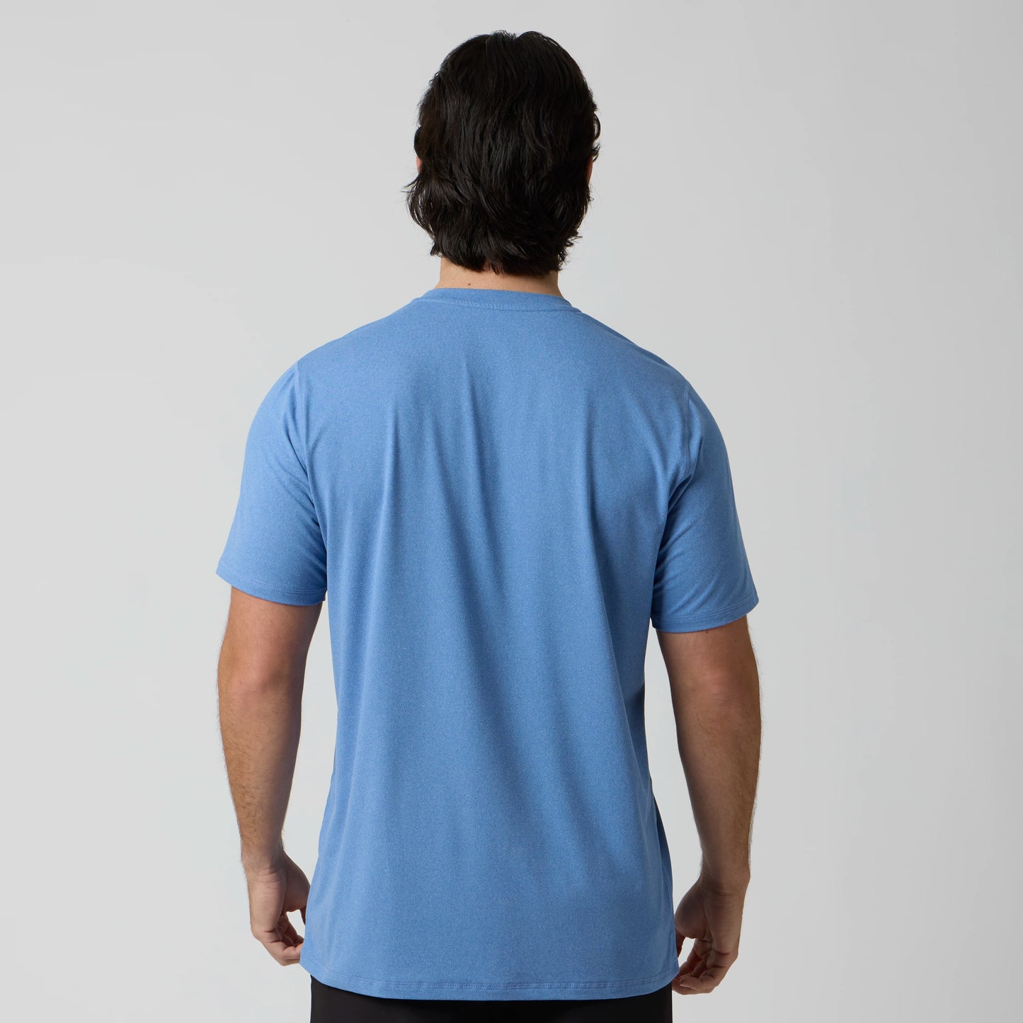 Avoura Edge Serve Tee